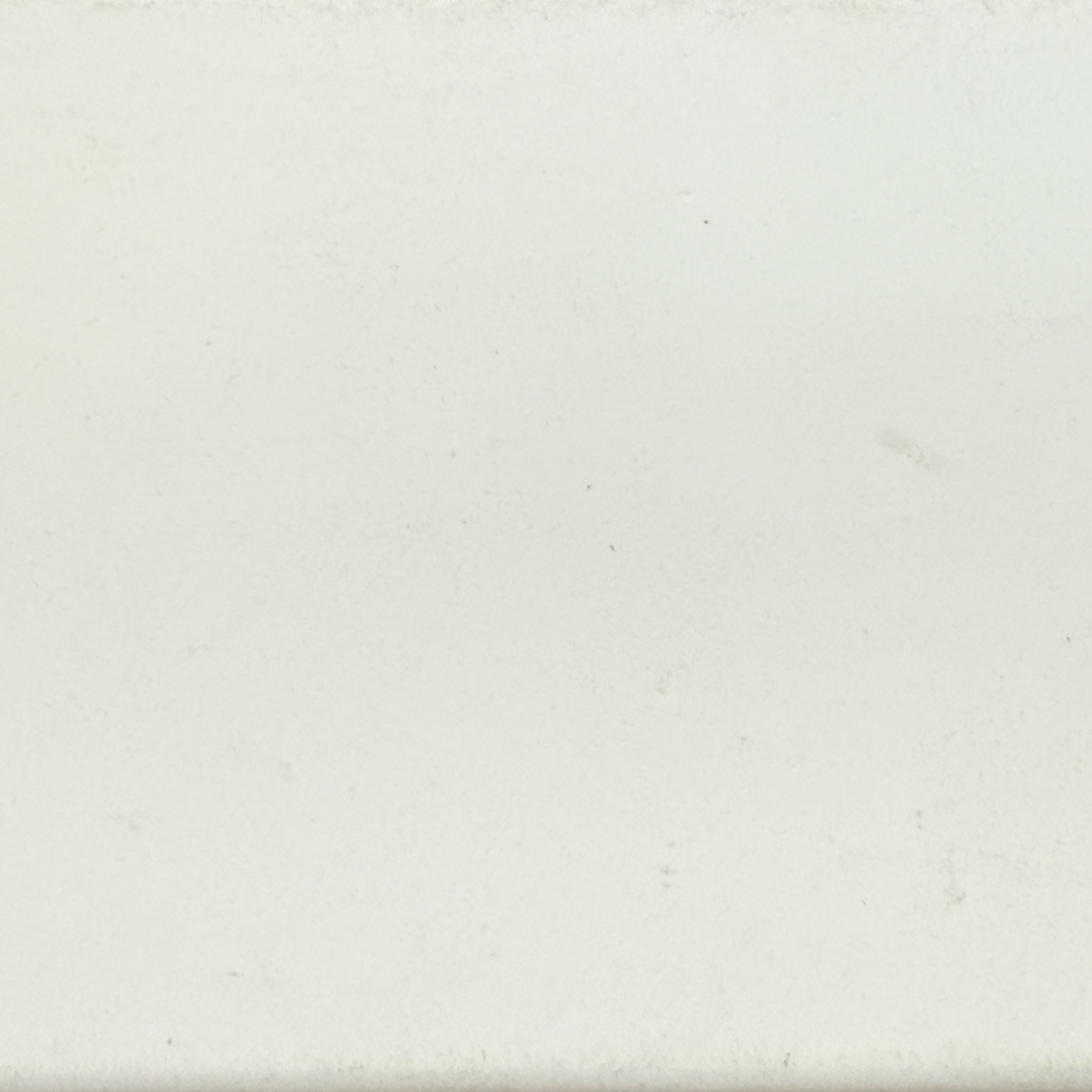 White Plain P-106 swatch